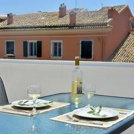 Corfu Town West * Corfu (city)