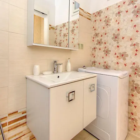 Corfu Town West Apartmán *