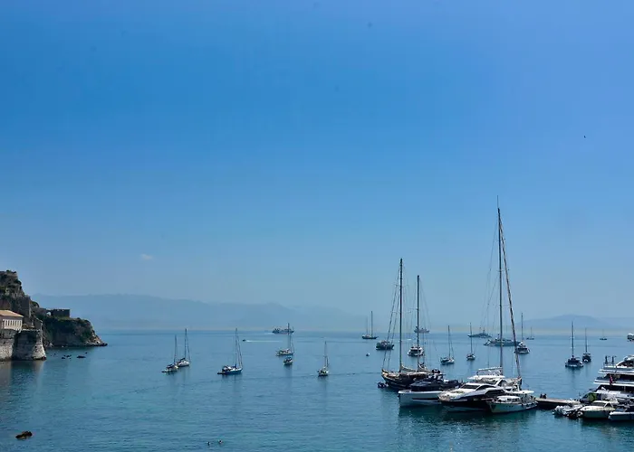 Апартаменты Corfu Town West *