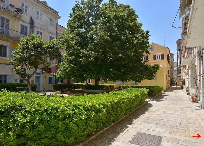 Corfu Town West * Corfu (city)